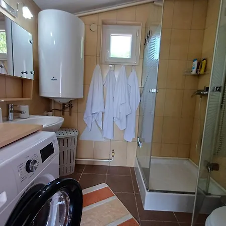 Sarkanyszikla Apart Otel 3*